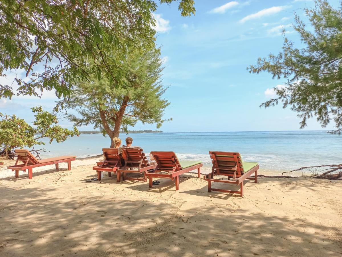 Nusa Indah Bungalows Gili Air Buitenkant foto