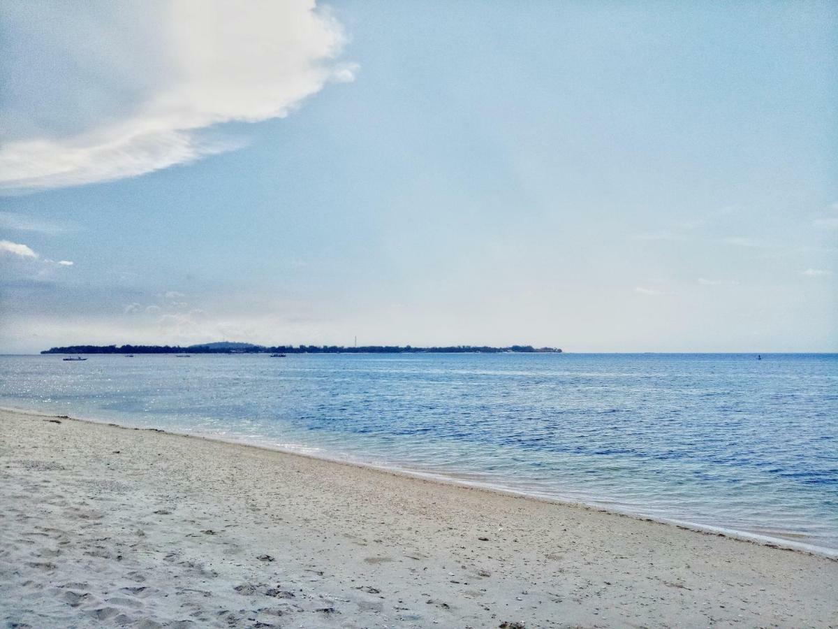 Nusa Indah Bungalows Gili Air Buitenkant foto